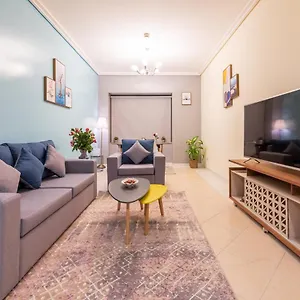 Апартаменты Trinity Homes - Sheikh Zayed Road Near To Financial Center Metro Station, Дубай